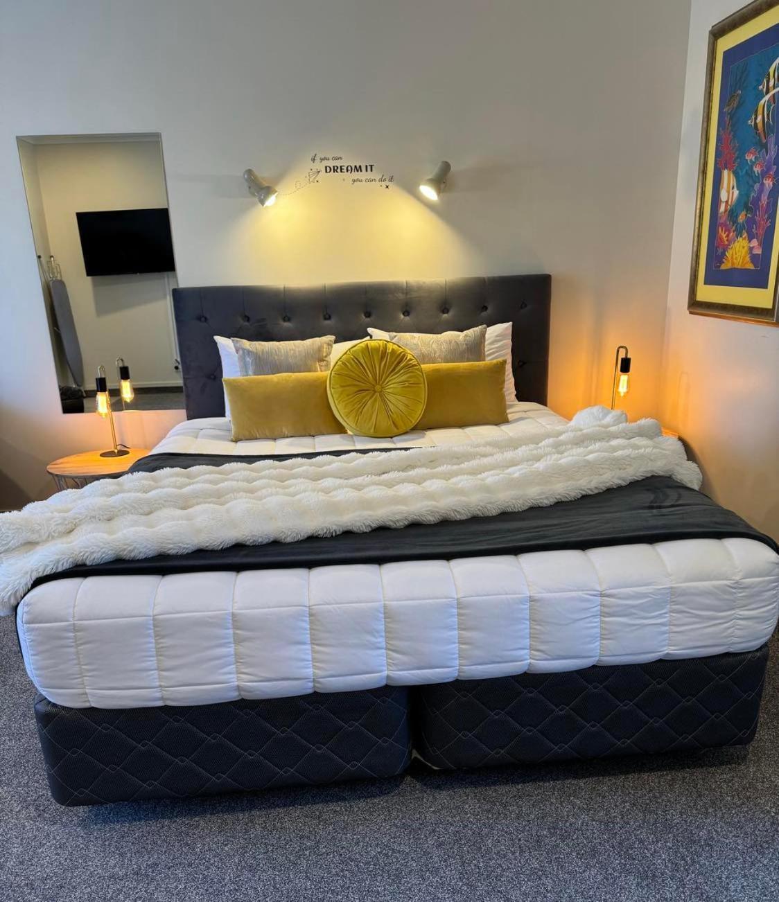 Centre Court Motel Blenheim Ngoại thất bức ảnh